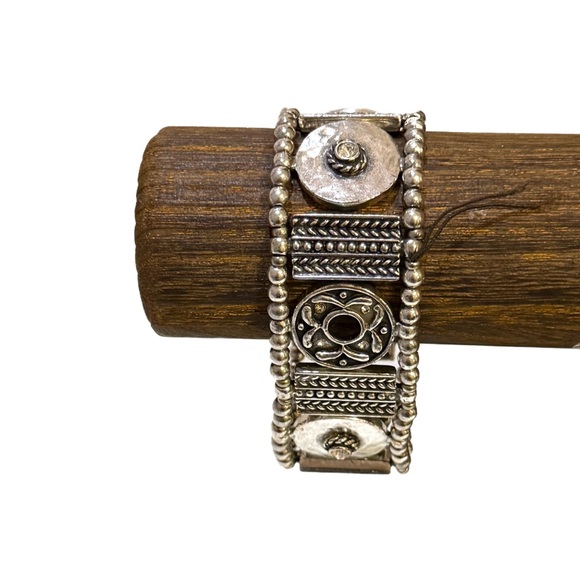 Chico's Silver Tone Geometric Stretch Bracelet NWT - Picture 4 of 7